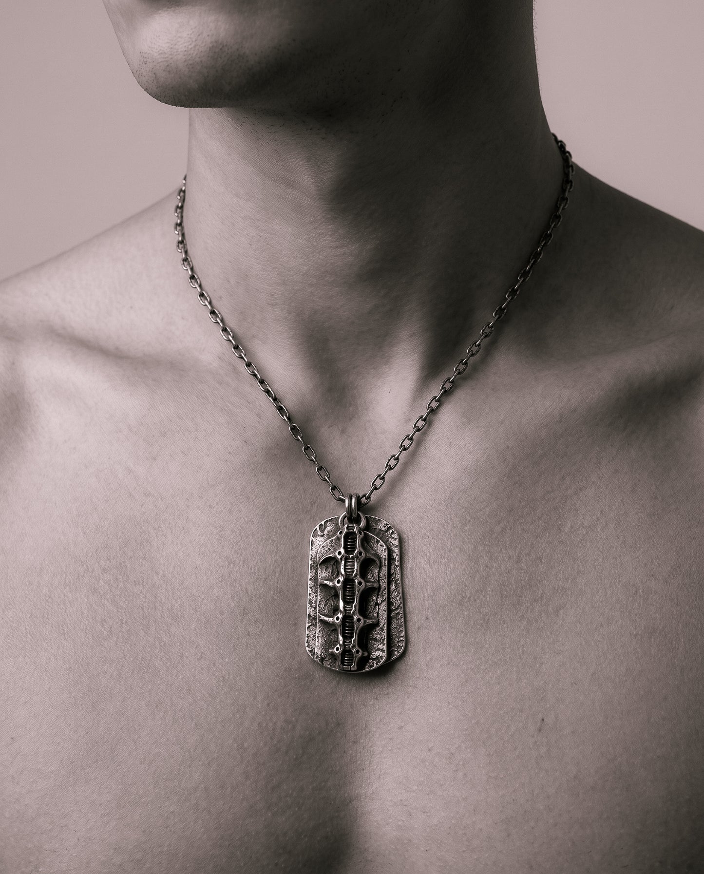 GEMINO NECKLACE