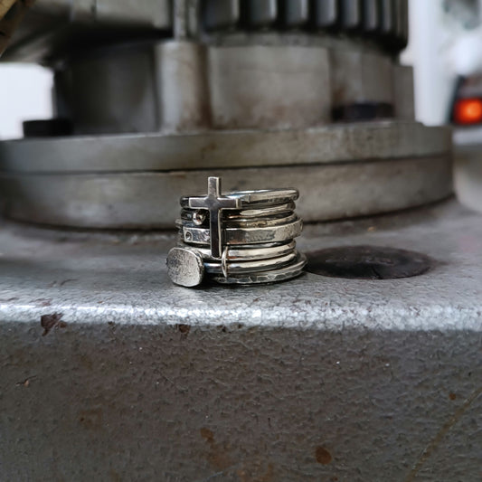 STACK OF 5 RINGS