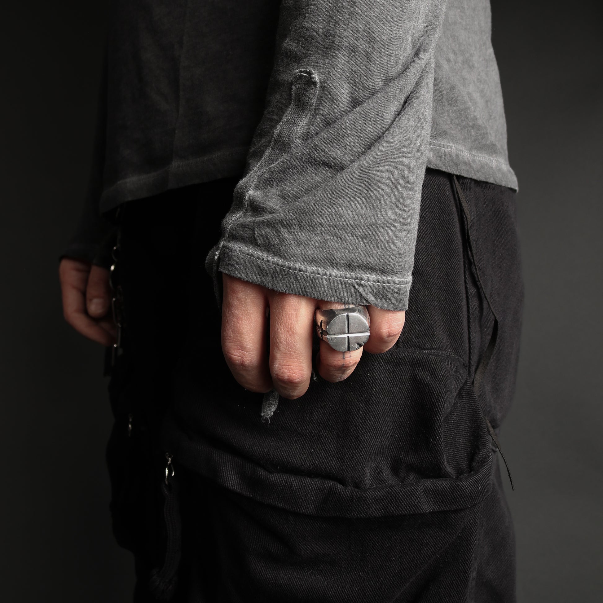 CROSS RING AW25