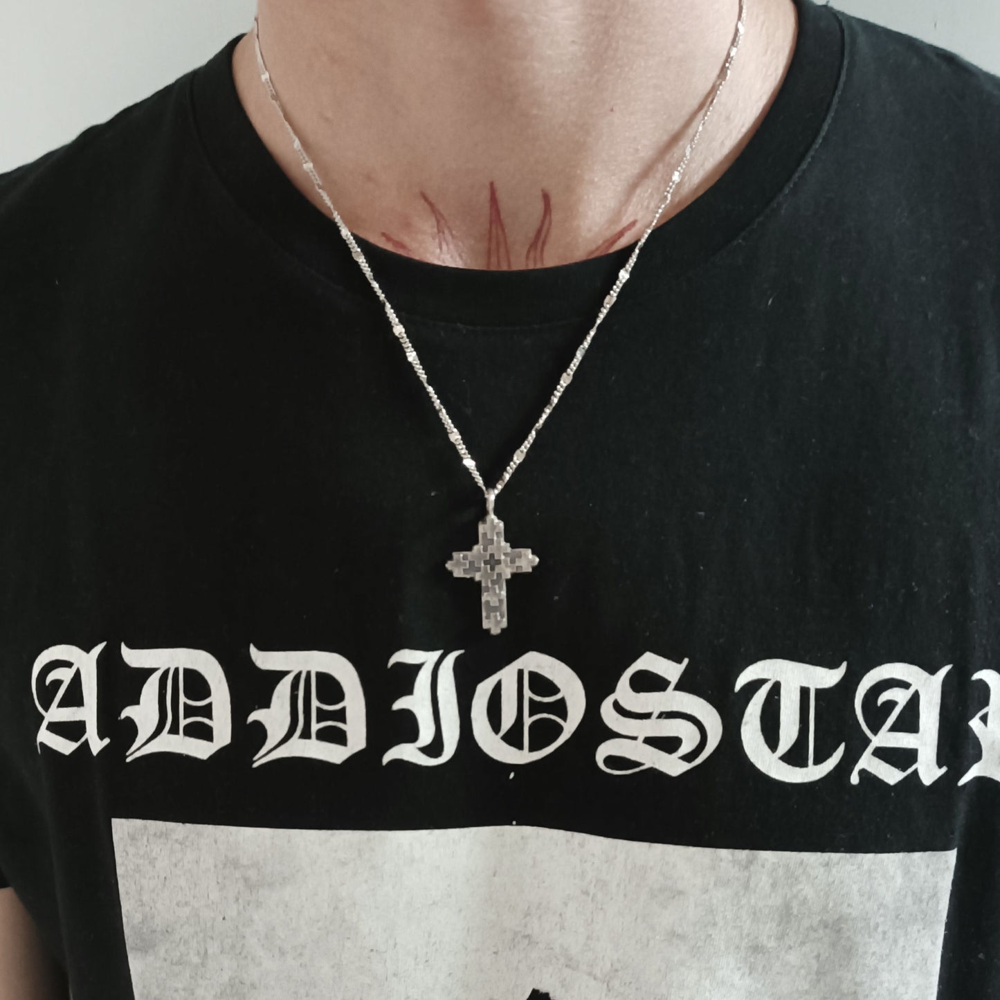 MULTICROSS NECKLACE