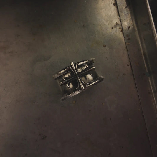 CROSS X BASIS RING