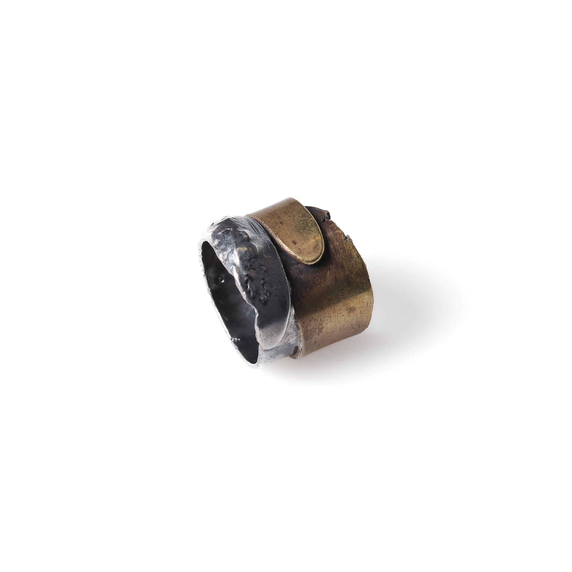 AW26 // RING 12