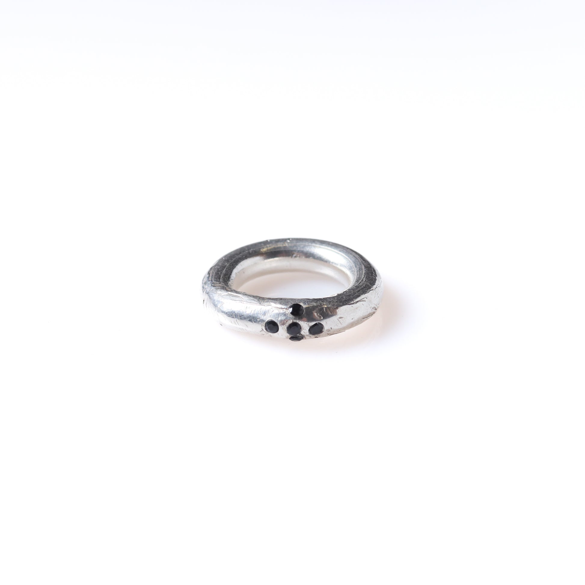 BLK GEMS RING