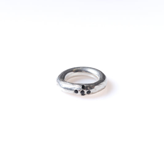 BLK GEMS RING