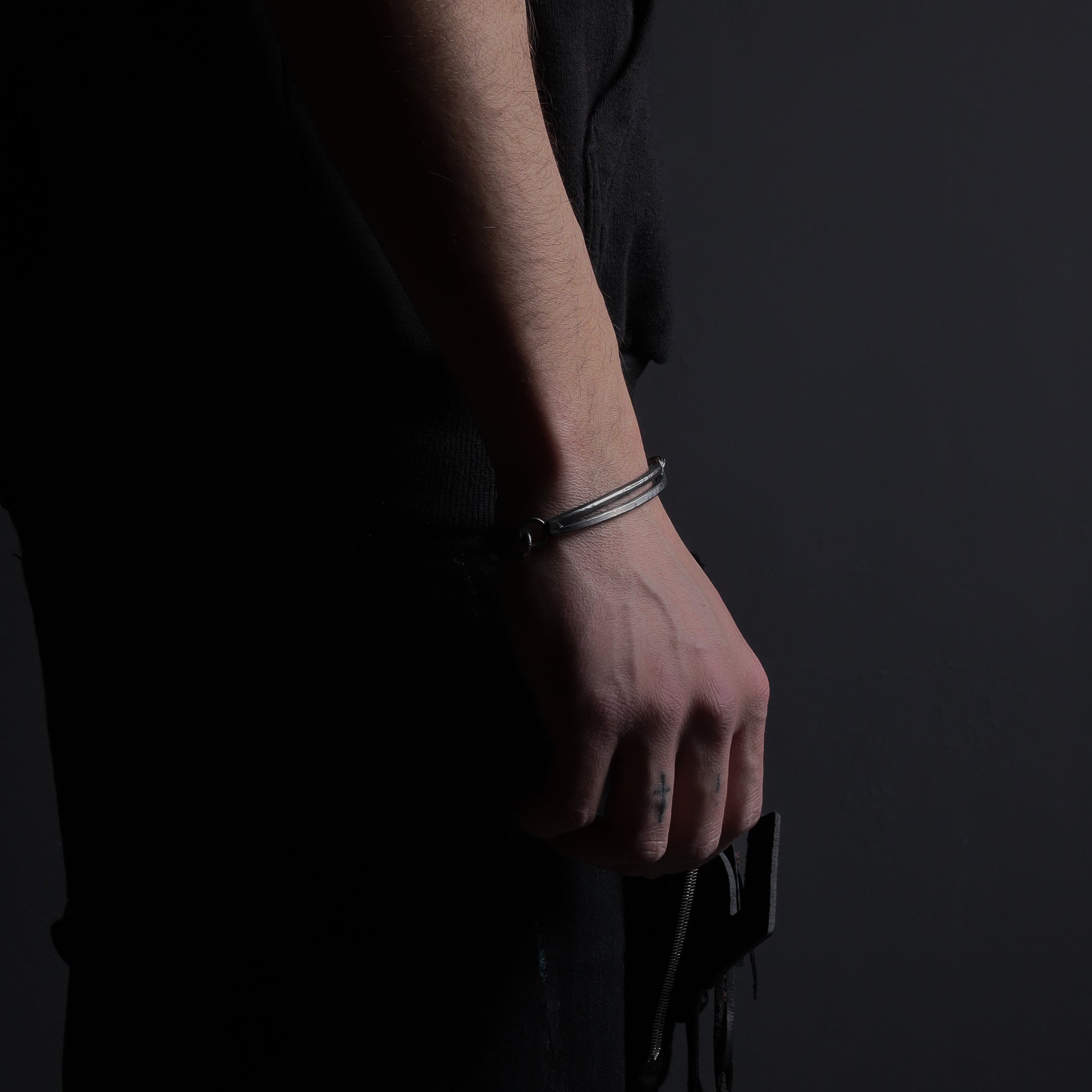 DOUBLE PLATE BRACELET