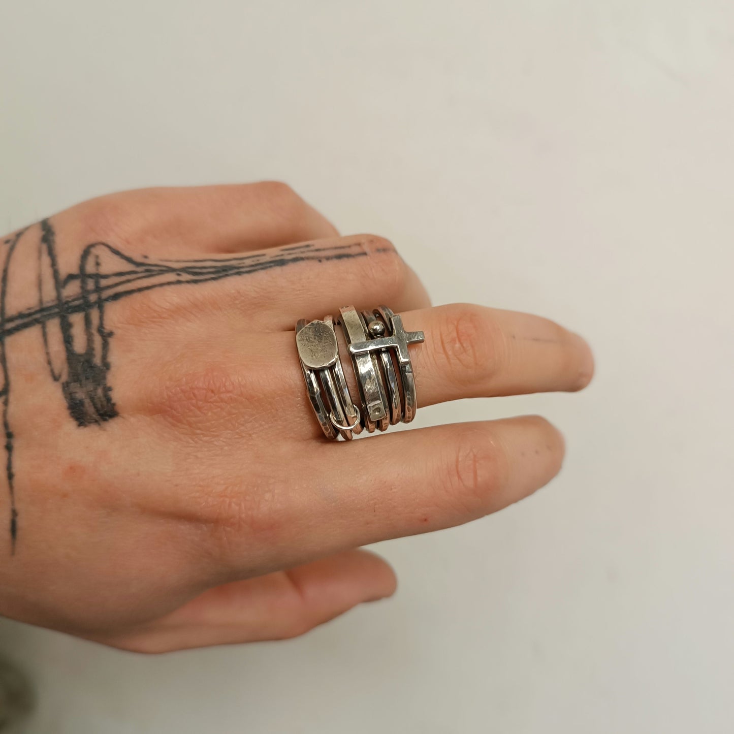 STACK OF 5 RINGS