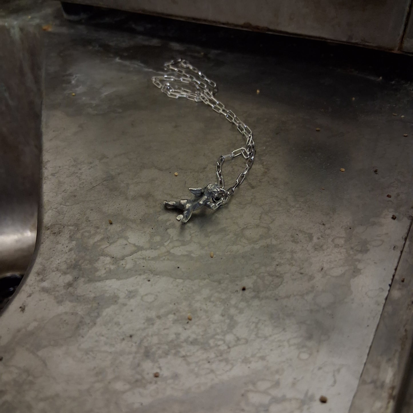 FALLEN ANGEL NECKLACE