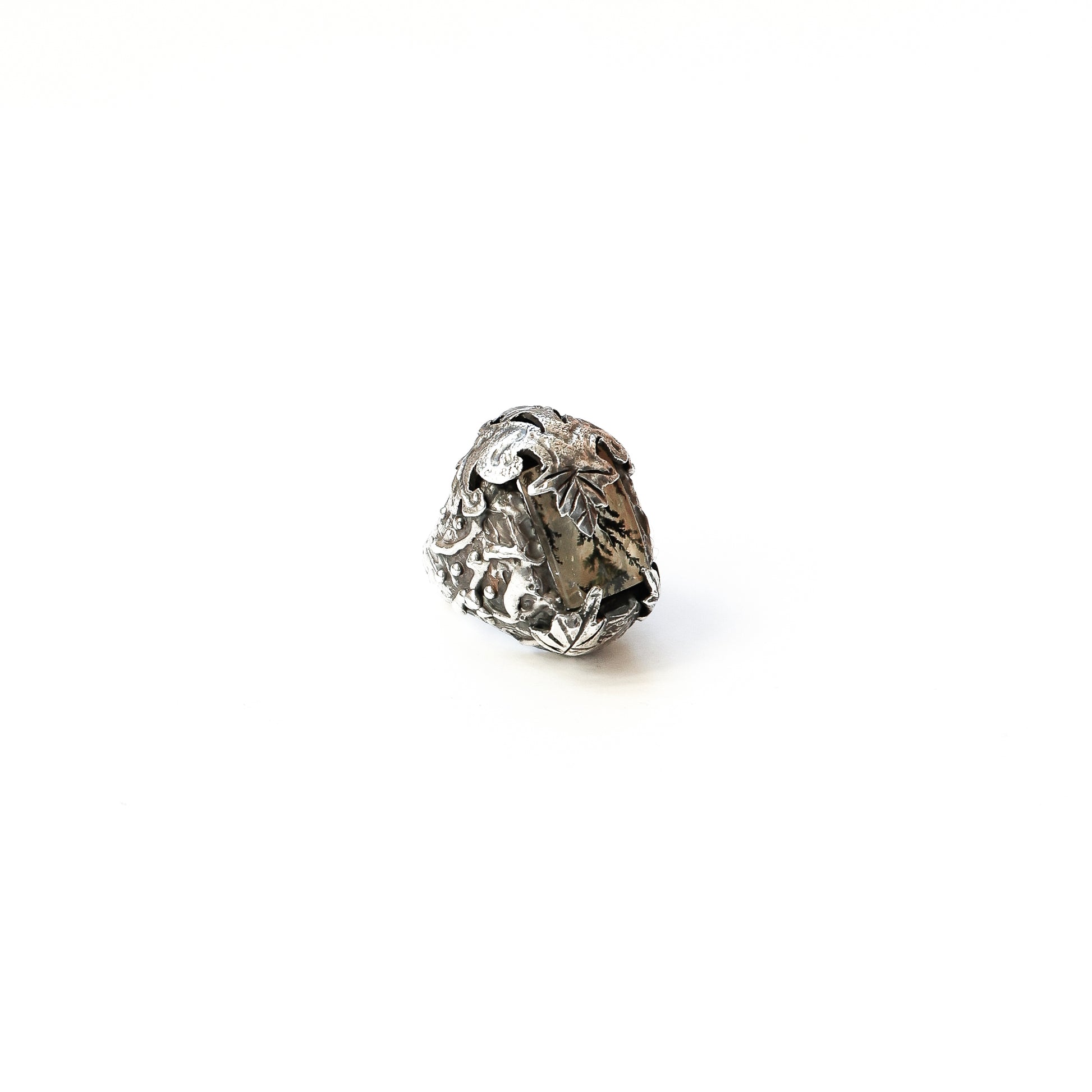 AW 26 // RING 7