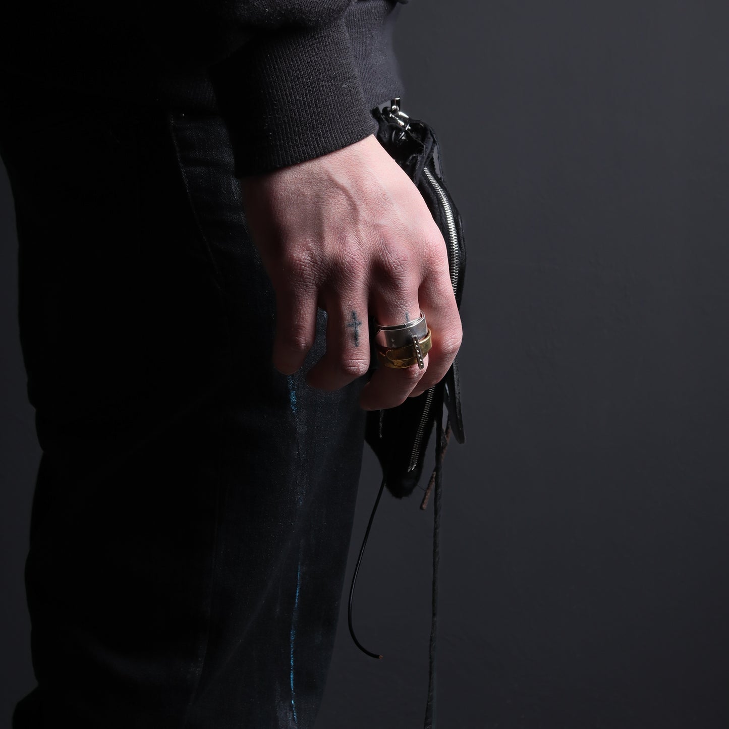 AW26/ RING 10