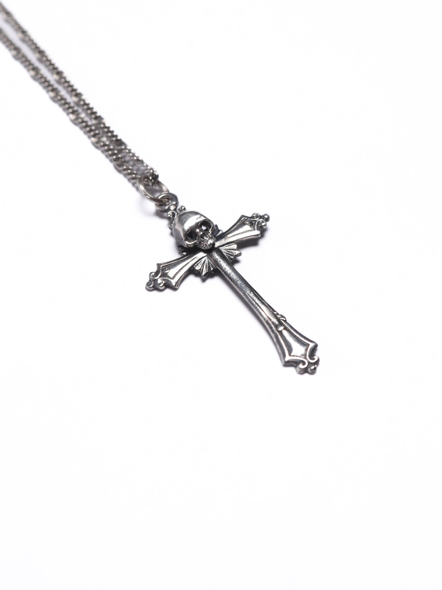 CROSS SKULL NECKLACE AW25