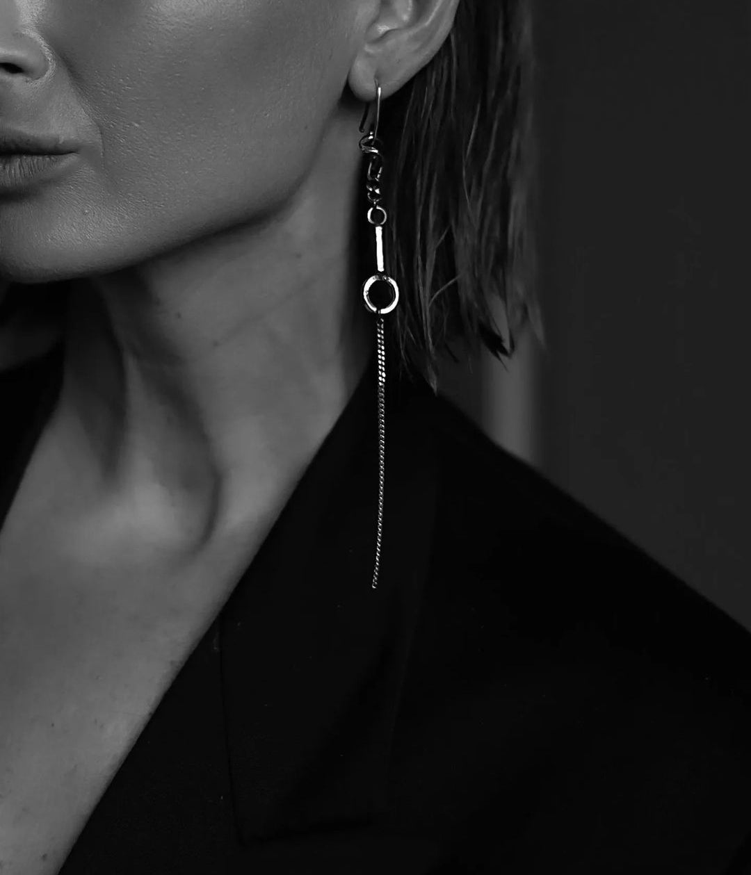 ASCENSION PENDANT EARRING