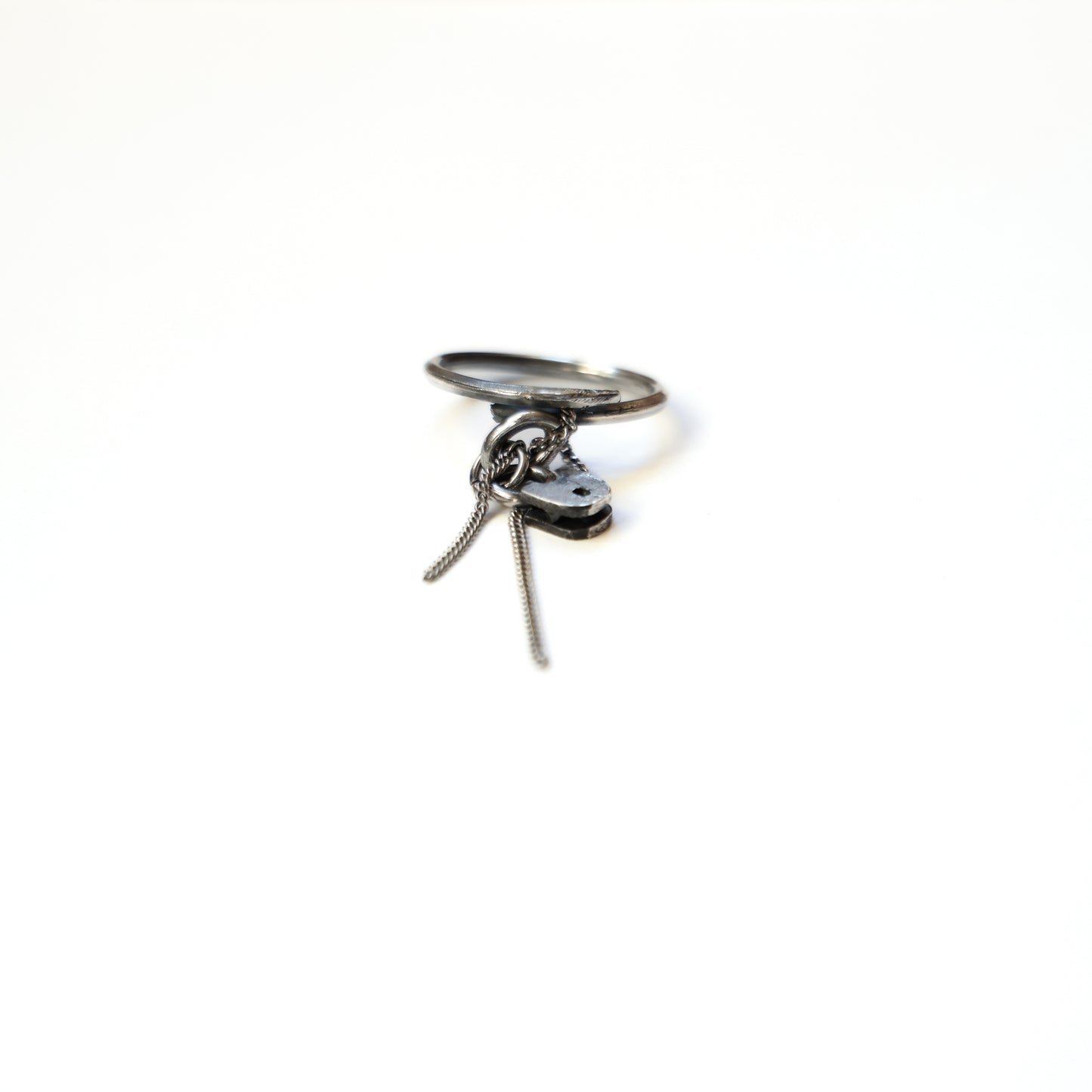 AW 26 // RING 2