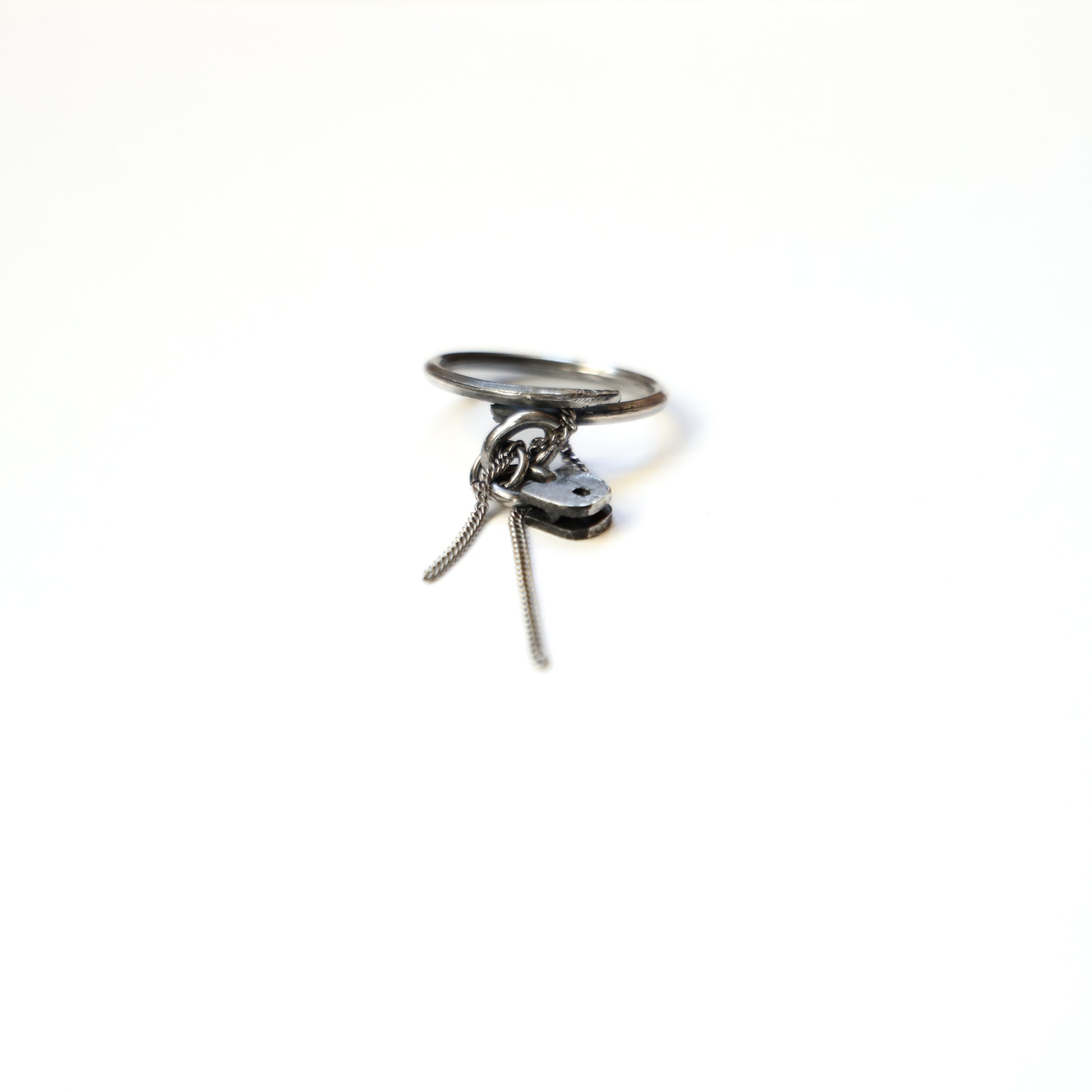 AW 26 // RING 2
