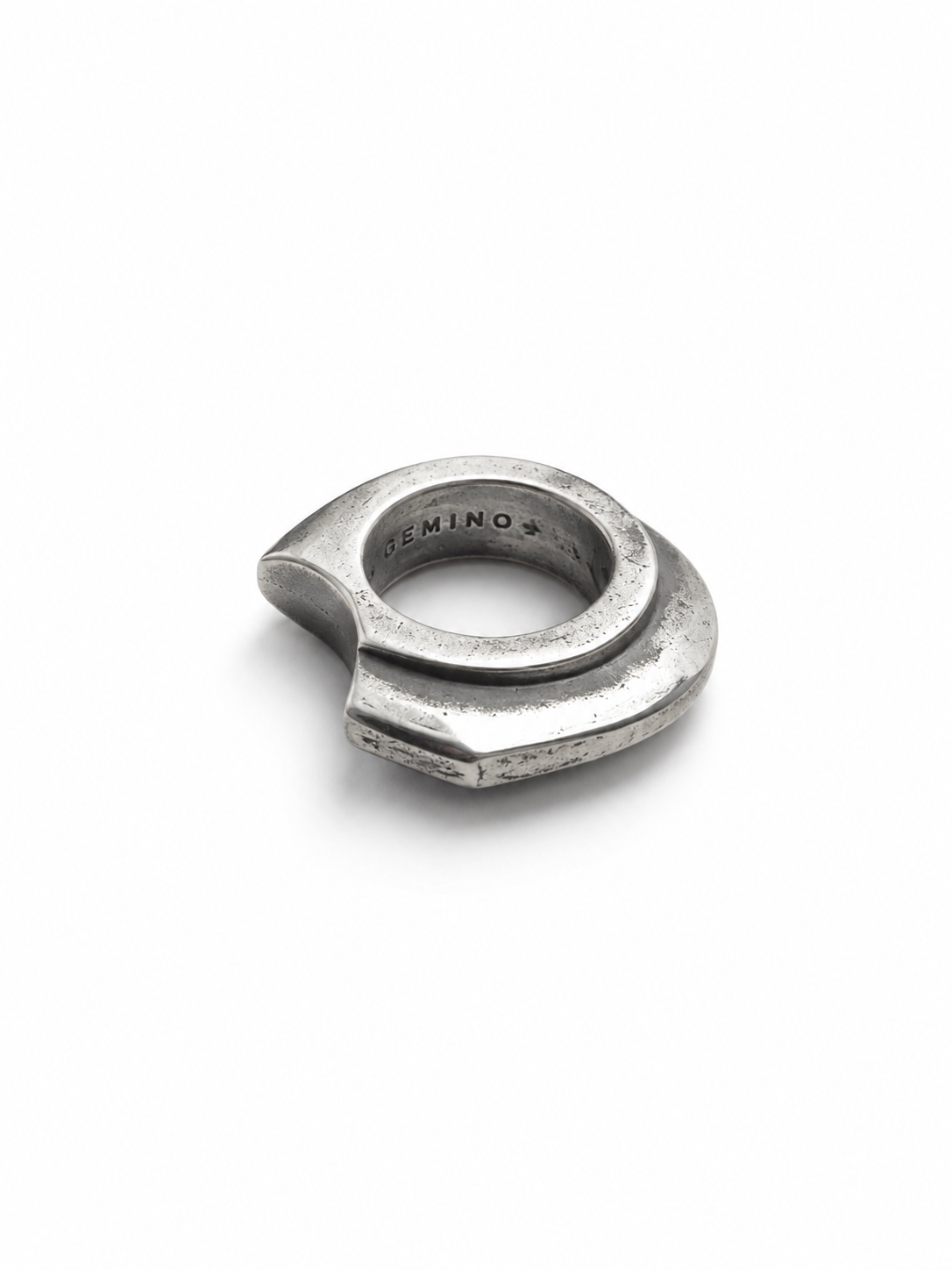 RING01/SS26