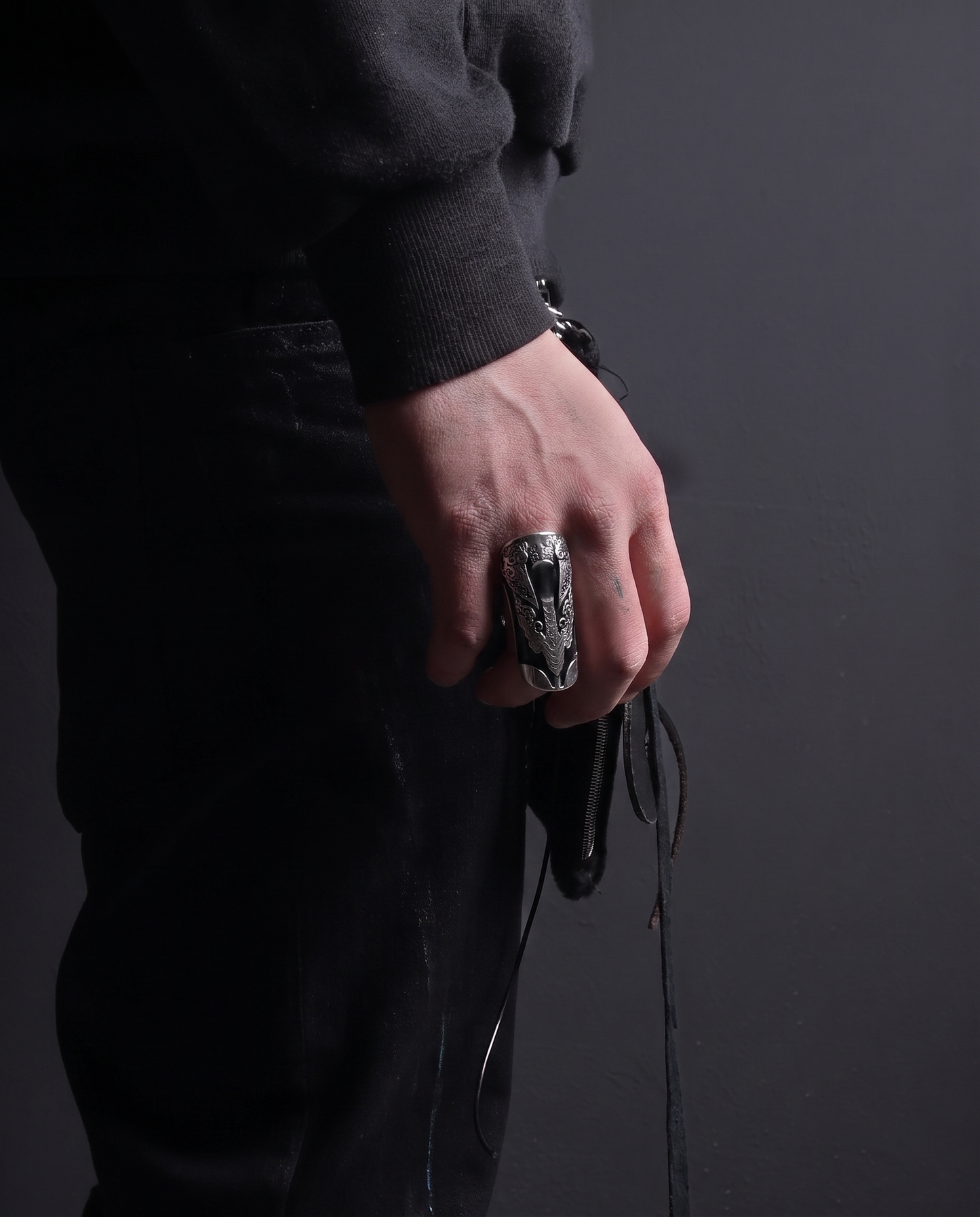 NINARI FINGER ARMOR — LIMITED COLLABORATION